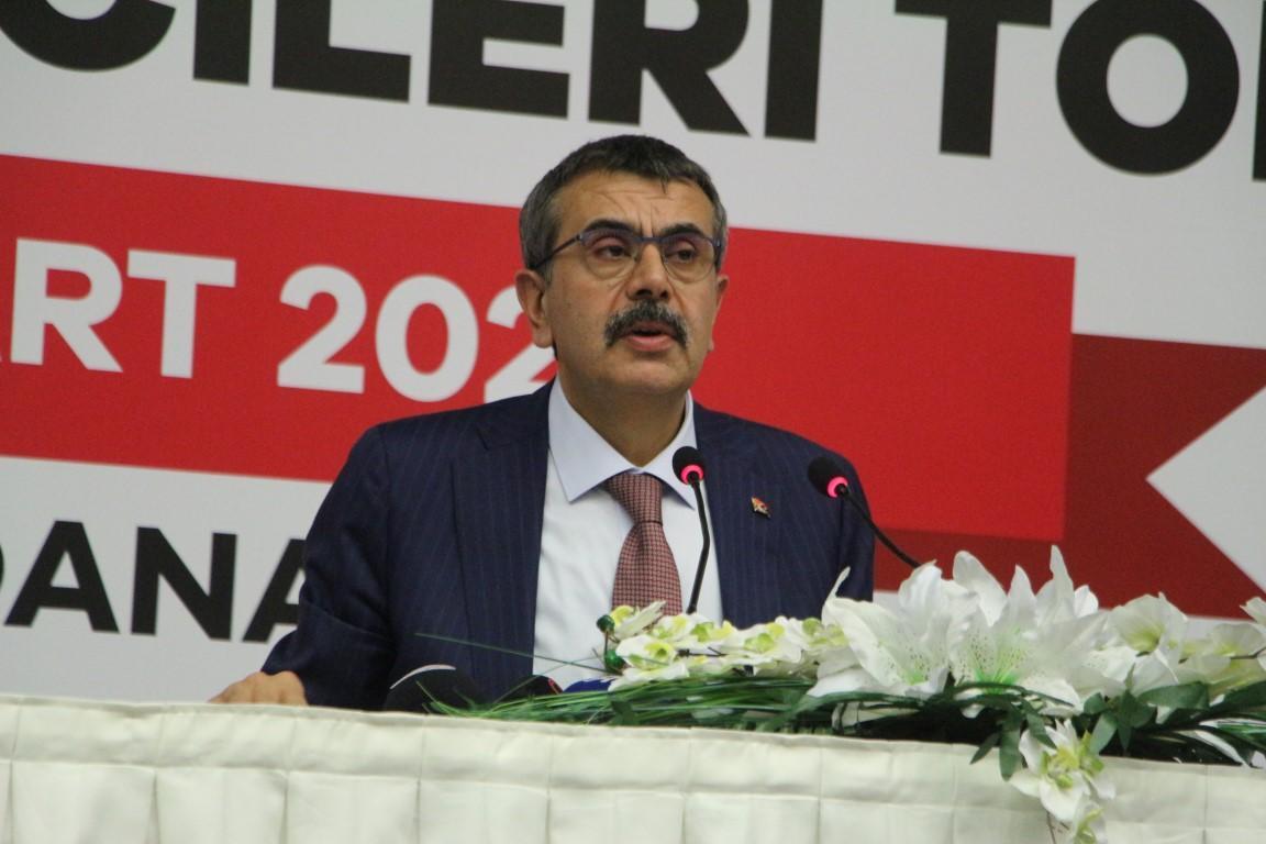 Milli Eğitim Bakanı Tekin: Eğitim- öğretimi merkezlerine alan yerel yöneticilerin seçilmesini arzu ediyorum