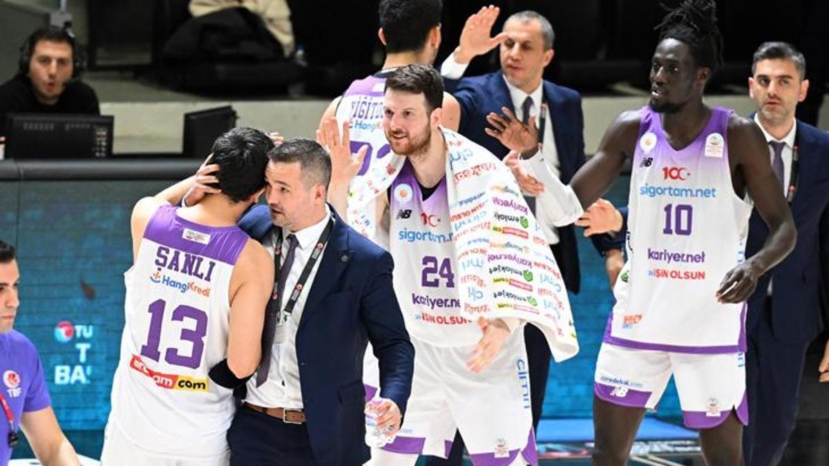 Sigortam.net Basketbol Koçu Ceyhun Cabadak: Süper Lig'e hazırız