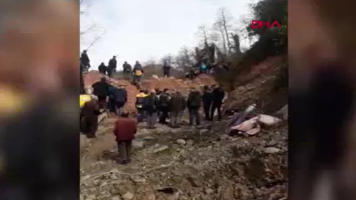 Trabzon'da içme suyu hattı çalışmasında göçük: 3 işçi hayatını kaybetti