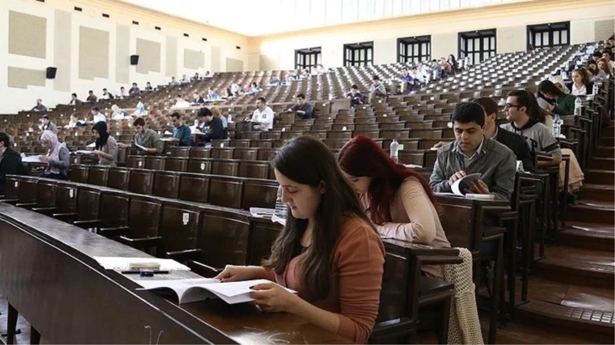 YÖK'ten denklik düzenlemesi! İlk 400 ve 1000'e girenlere YKS şartı yok