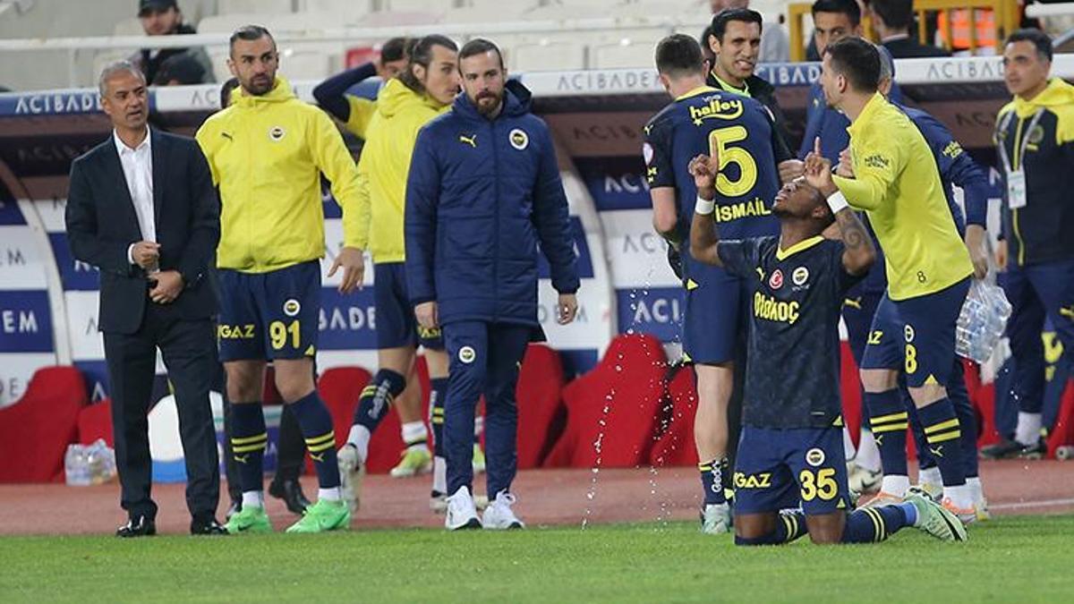 (ÖZET) KANARYA SİVAS'TA 2 PUAN BIRAKTI! Sivasspor - Fenerbahçe 2-2