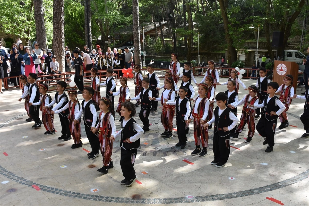 23 Nisan Ulusal Egemenlik ve Çocuk Bayramı Kutlamaları