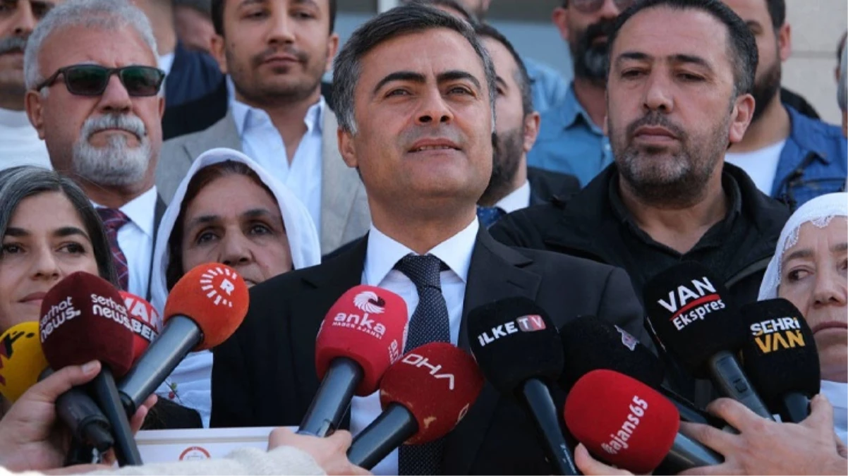 Abdullah Zeydan: Kayyum yönetimi, Van Büyükşehir Belediyesi'ni 8,5 milyar TL borca sokmuş