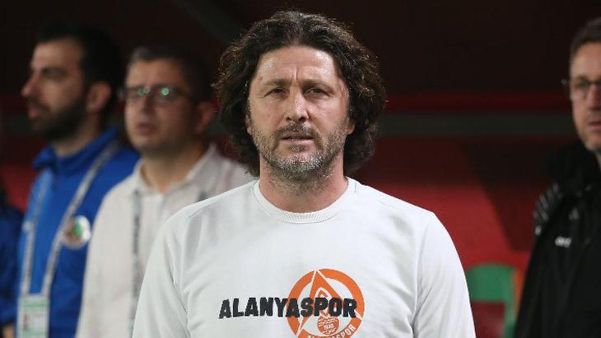 Alanyaspor'dan Fatih Tekke tepkisi: Bana biraz tuhaf geldi, gelip uyarabilirdi