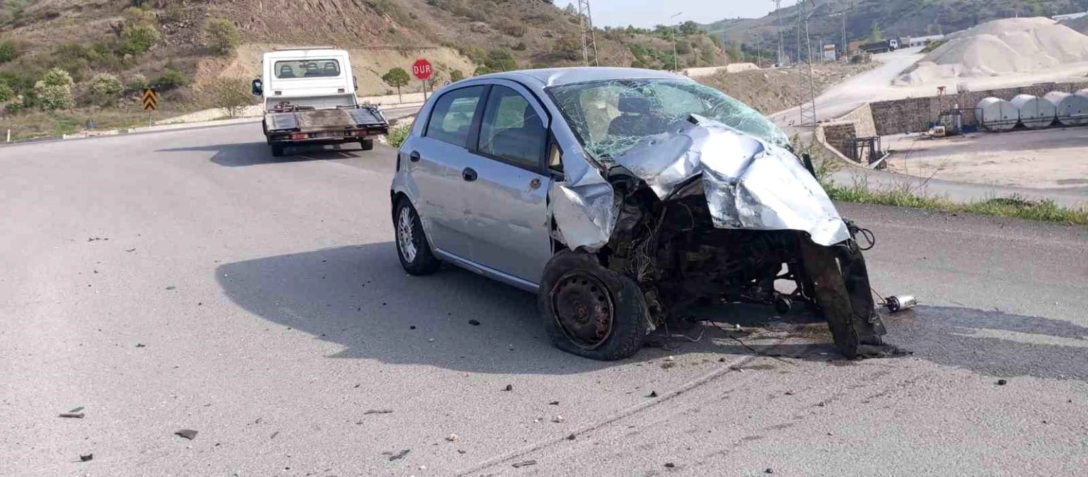 Amasya'da Kontrolden Çıkan Otomobil Kazası: Sürücü Hayatını Kaybetti