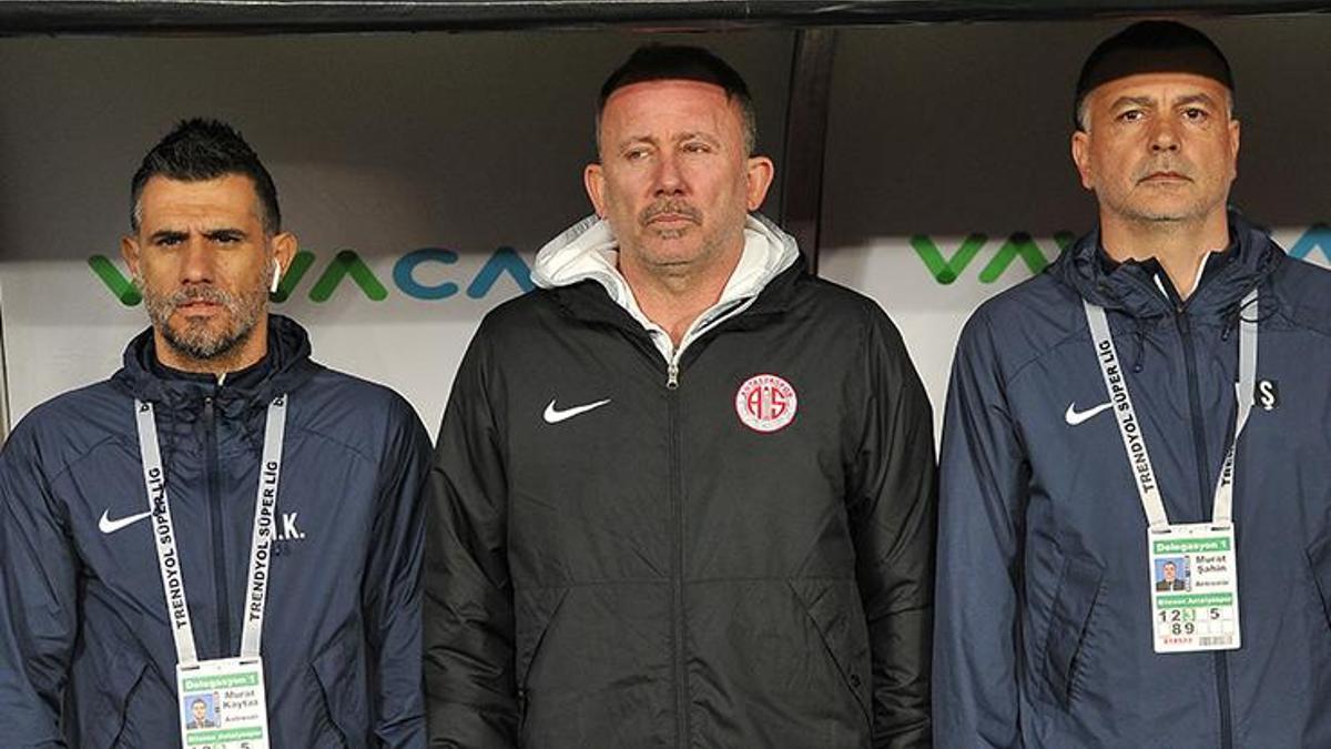 Antalyaspor'da Sergen Yalçın: 'Oyuncular da bunu biliyor!'