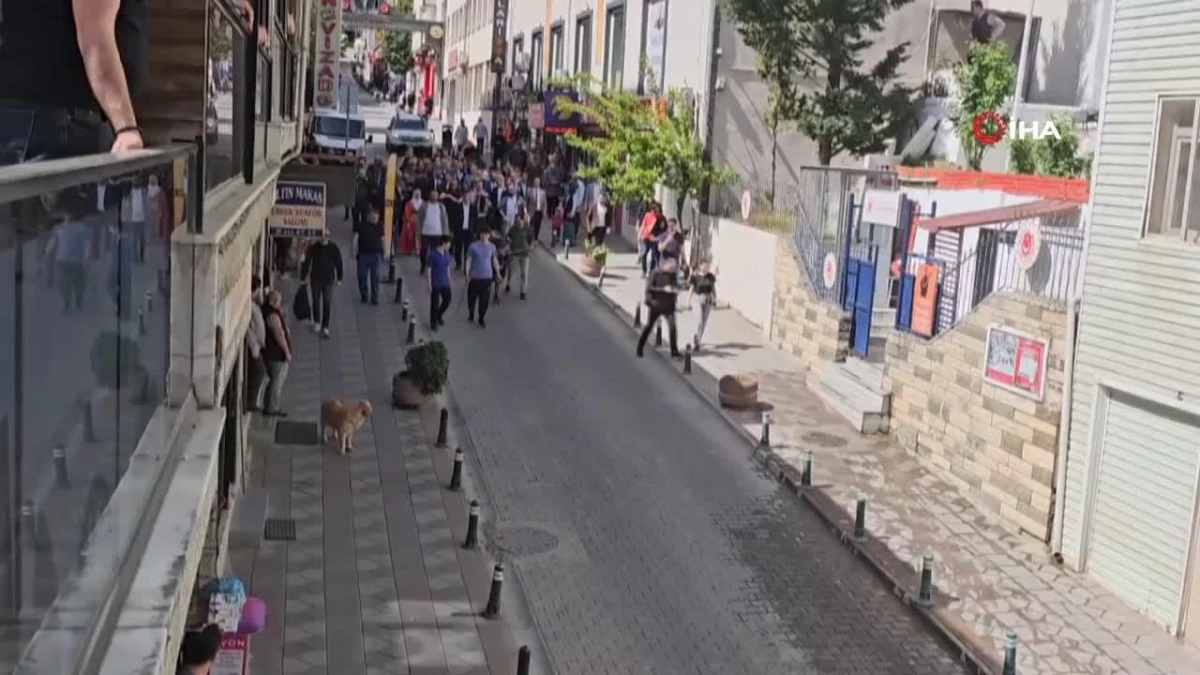 Artvin'de turizm haftası boğalı kortej yürüyüşüyle başladı