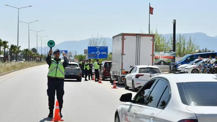 Bakan Yerlikaya: Bayram tatilinin 8 gününde 66 kişi hayatını kaybetti