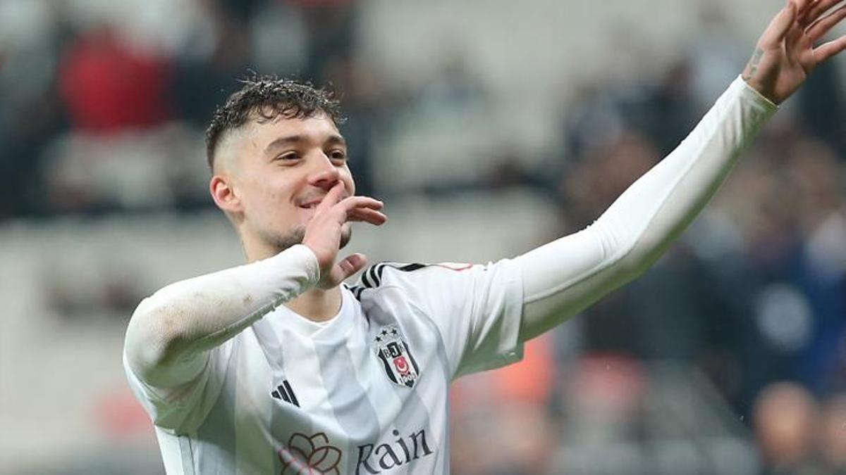 Beşiktaş'ın yıldız futbolcusu Ernest Muçi: Bu standardı korumalıyız