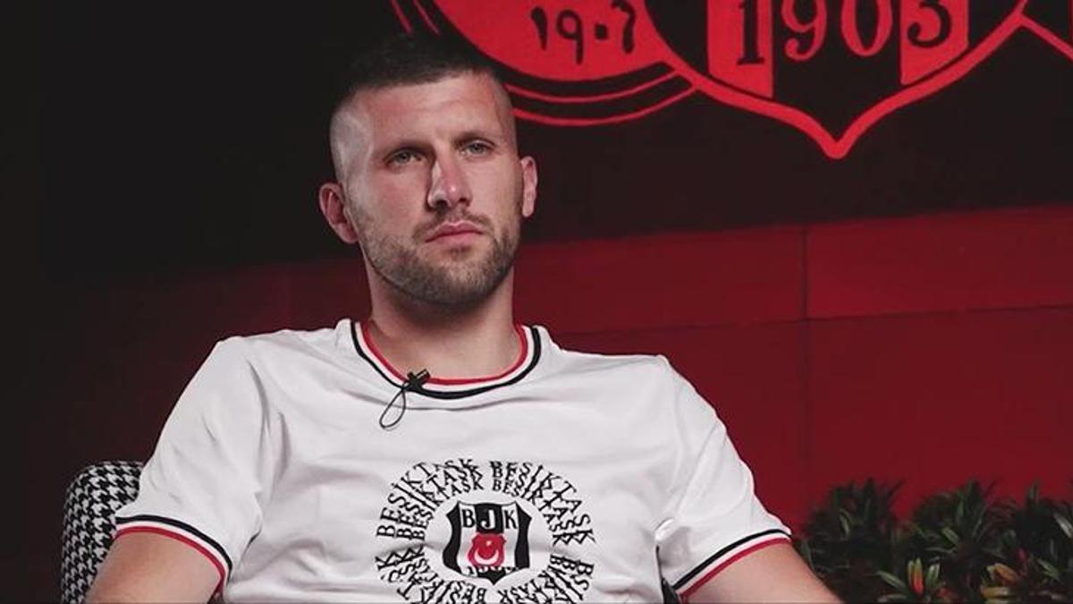 Beşiktaş'ta Rebic krizi! Maaşı sorun oldu