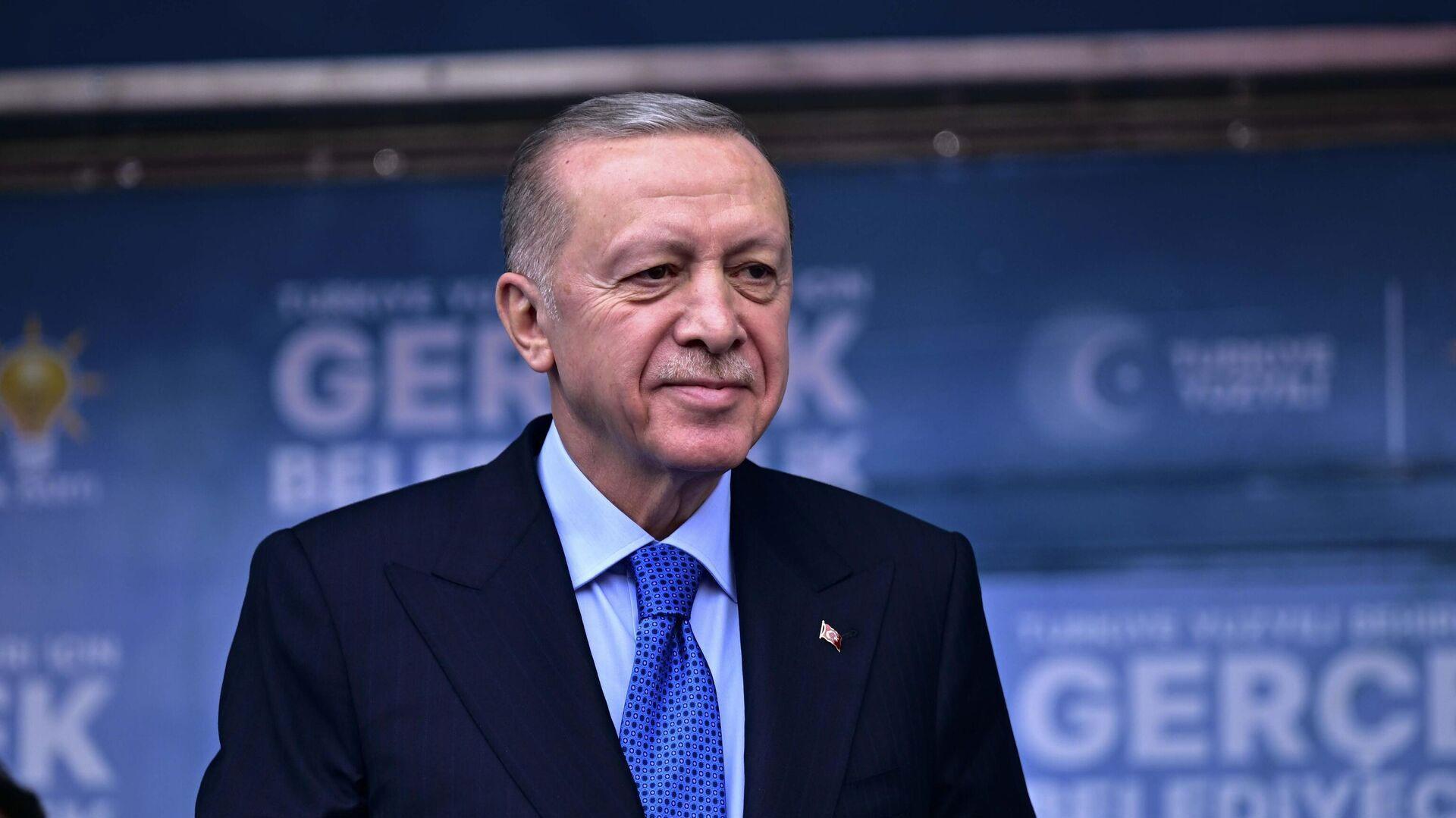 Cumhurbaşkanı Erdoğan, Türkmenistan Başkanı ile görüştü