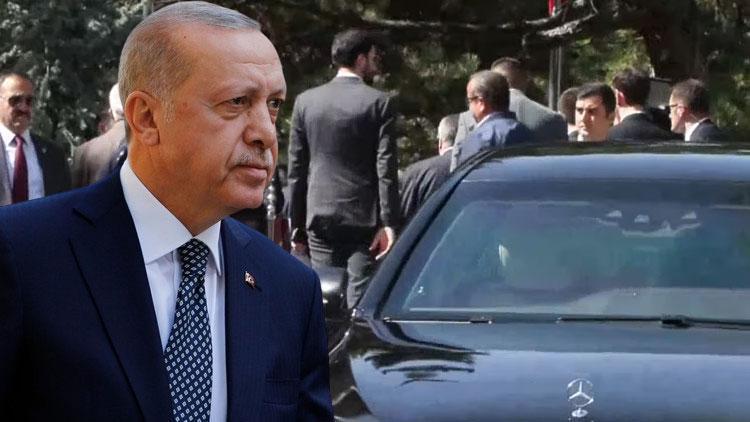 Cumhurbaşkanı Erdoğan'dan Türkeş'in kabrine ziyaret