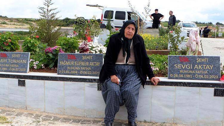 Depremde 3 çocuğu ve torununu kaybetti, sözleri yürek yaktı: Yaşarken ölüyorum