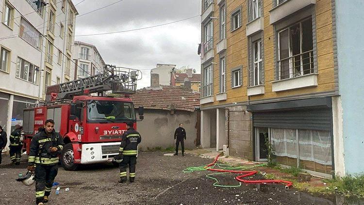 Evde çıkan yangında 3 yaşındaki Cihangir hayatını kaybetti