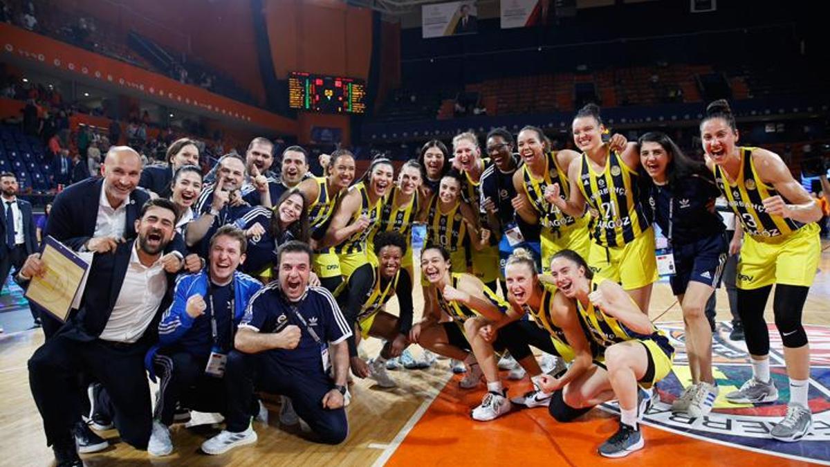 Fenerbahçe Alagöz Holding Euroleague şampiyonu!