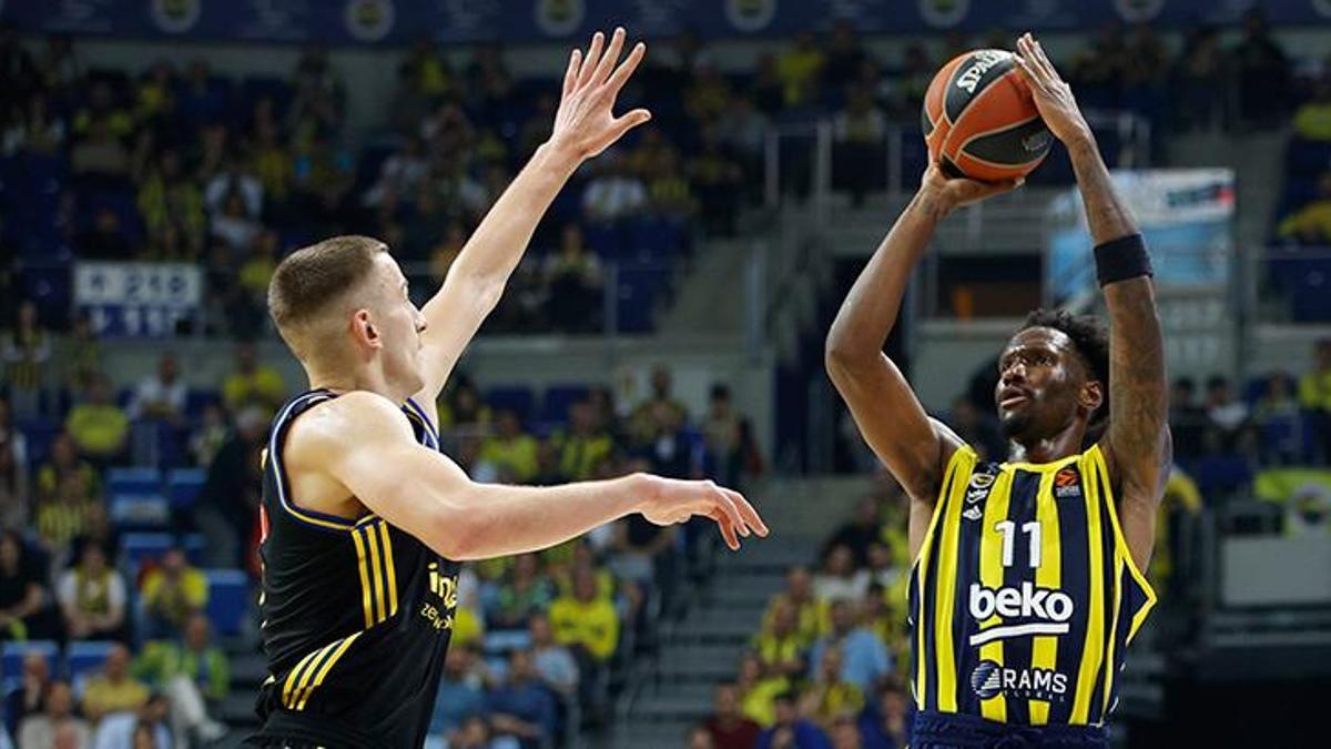 Fenerbahçe Beko dörtlü final için parkede