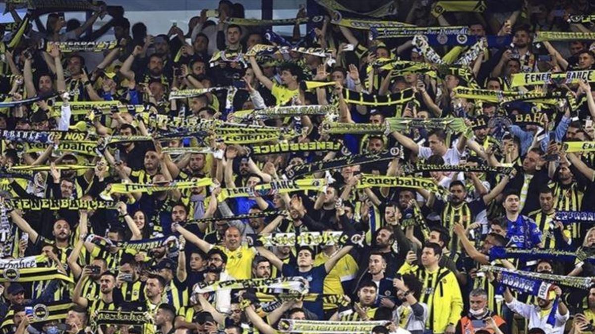 Fenerbahçe taraftarından PFDK'ya büyük tepki!