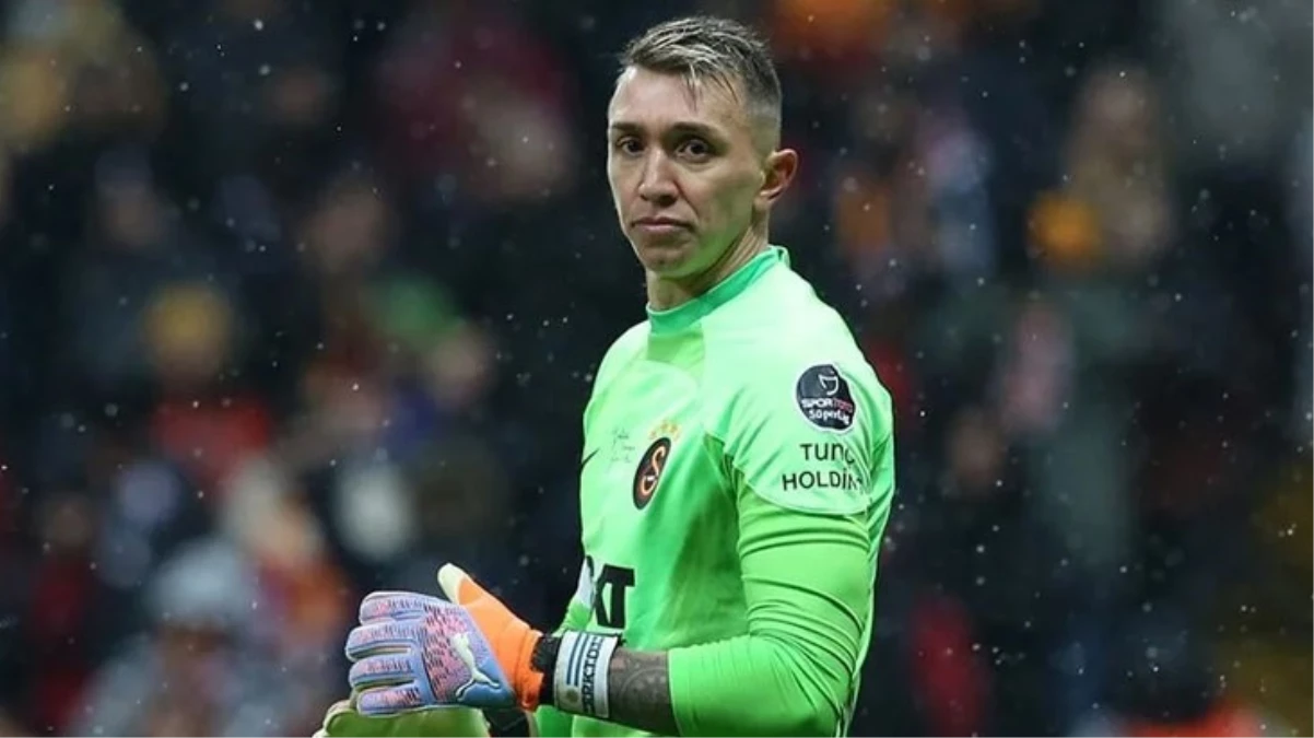 Fernando Muslera Galatasaray'da 5. kez "dalya" diyecek