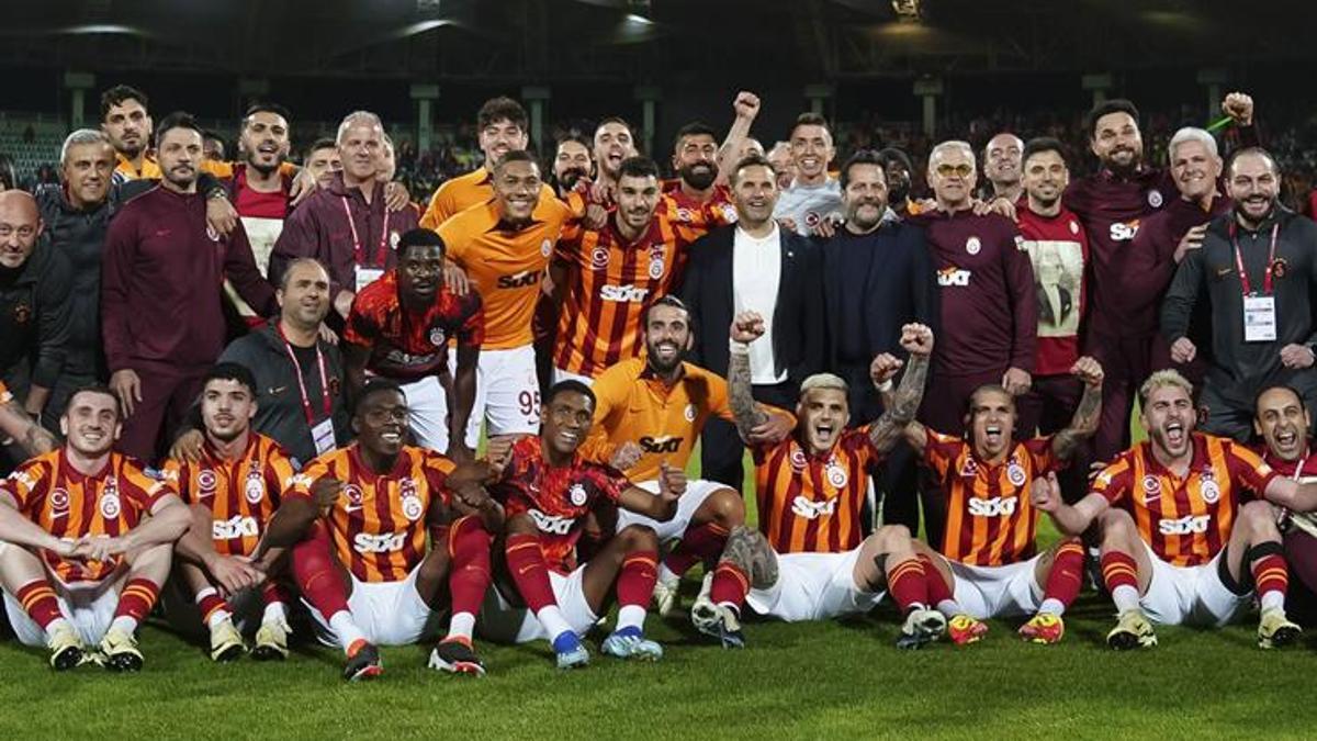 Galatasaray'da Okan Buruk'tan rekorlara geri sayım!