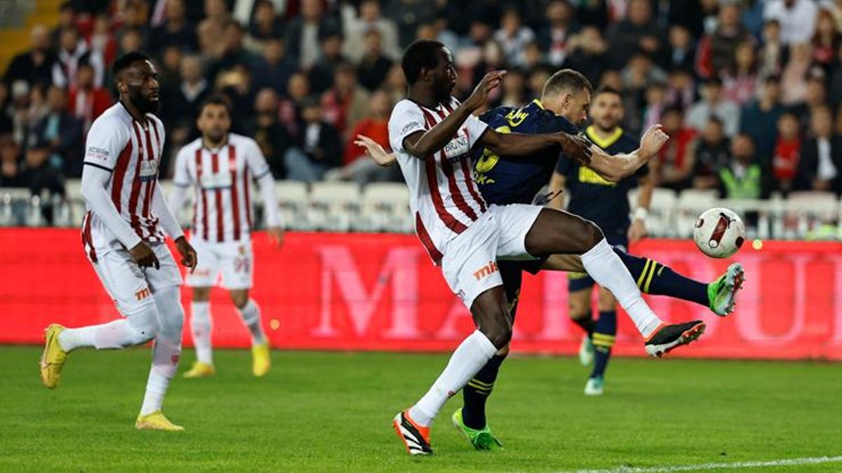 İrfan Buz, Sivasspor-Fenerbahçe maçını FANATİK'e değerlendirdi: Bireyselle bu kadar!