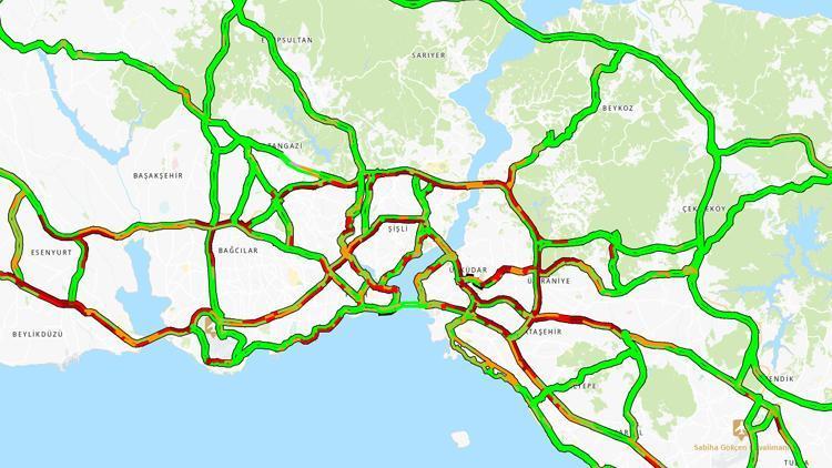 İstanbul'da bayram ziyareti trafiği: Yoğunluk yüzde 65'i gördü