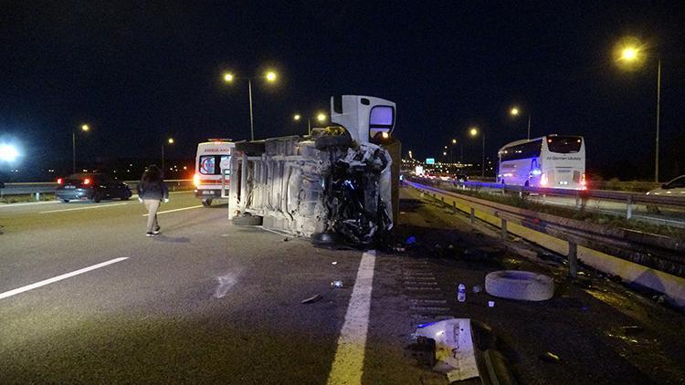 Kuzey Marmara Otoyolu'nda feci kaza: 1 ölü, 5 yaralı