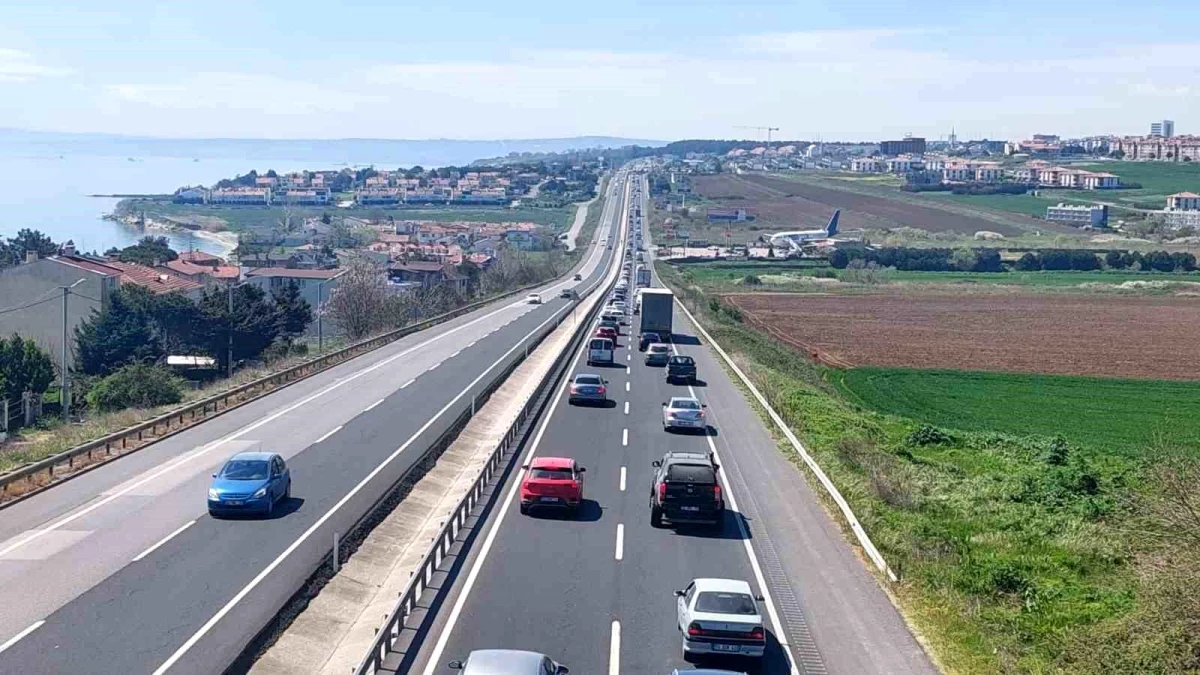 Ramazan Bayramı Tatilinde İstanbul-Tekirdağ Karayolunda Yoğunluk