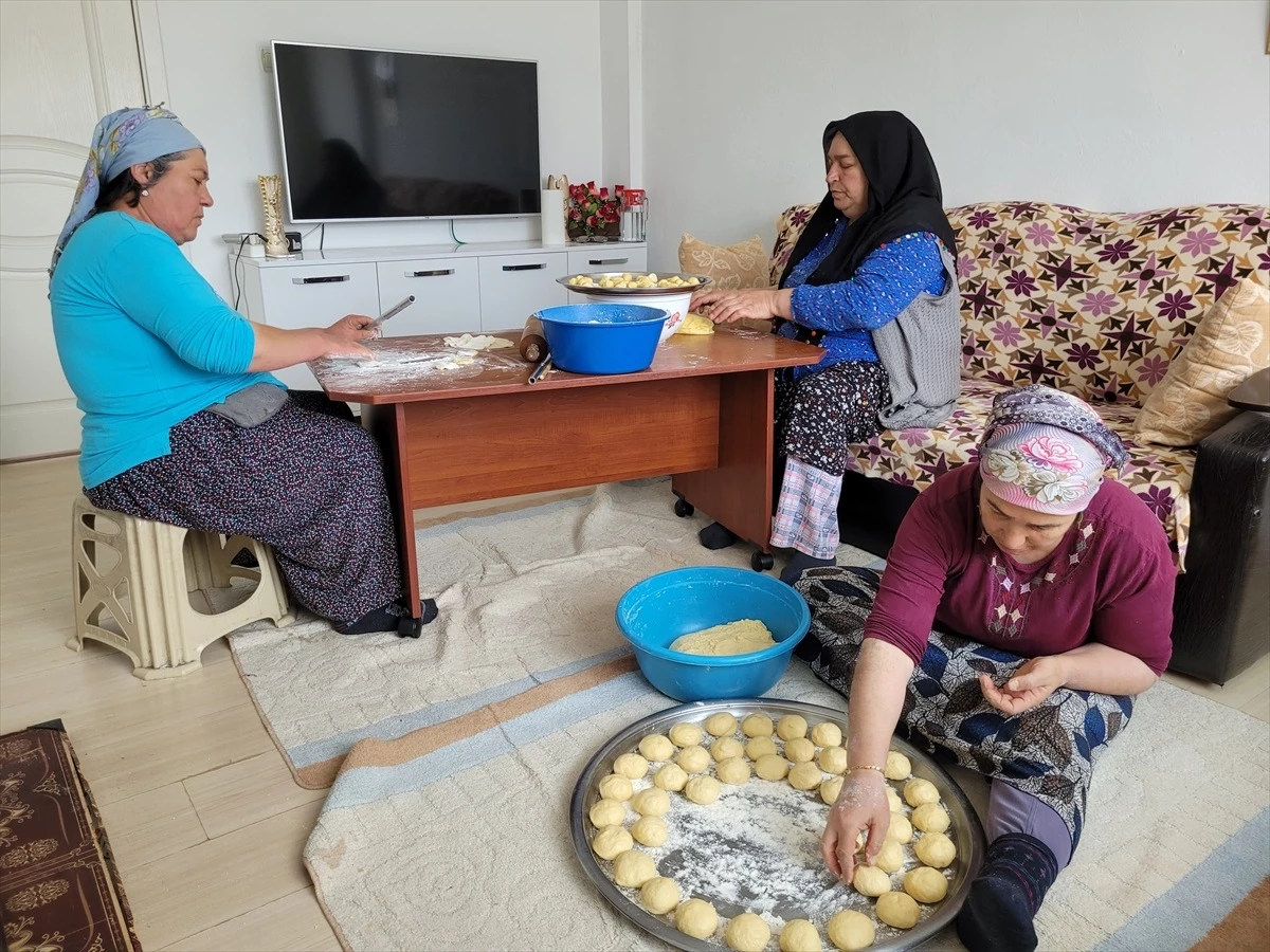 Samsun'da Kadınlar Çarşamba Kıvratması Hazırladı