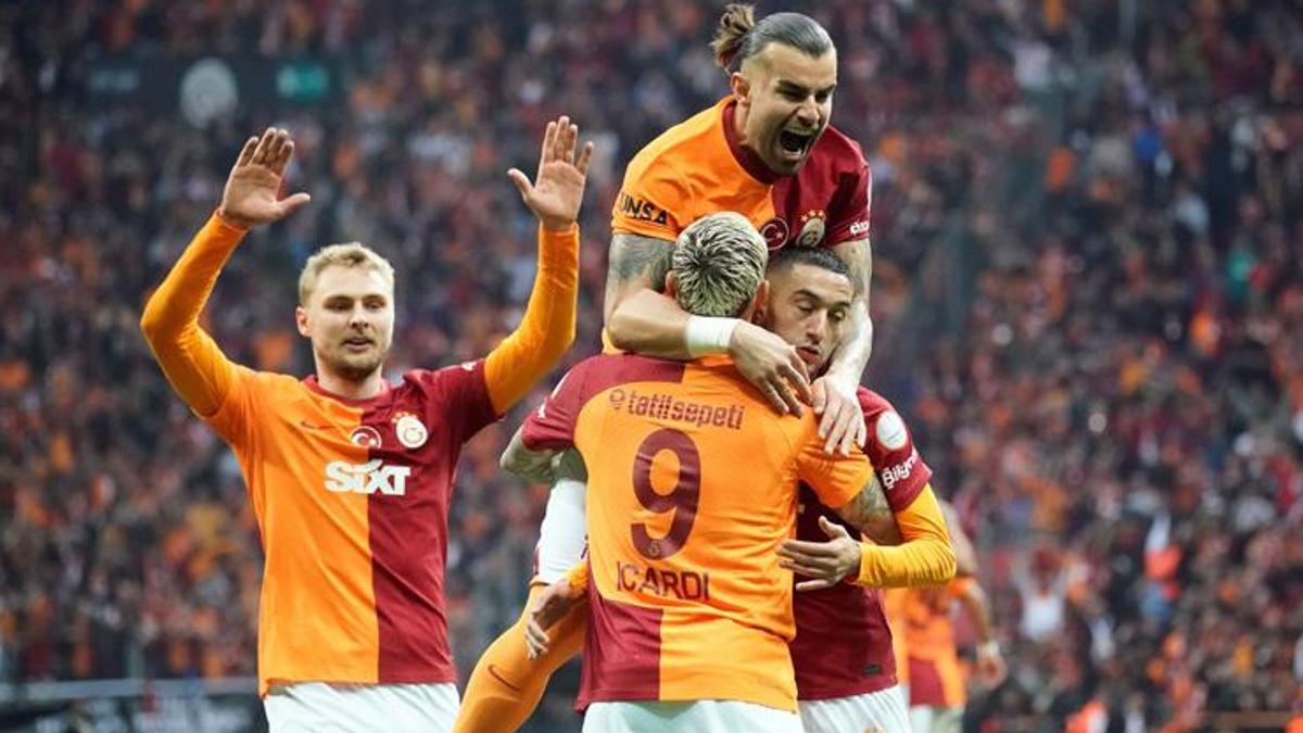 CANLI ANLATIM |                     ASLAN REKORU TEKRARLADI! (ÖZET) Galatasaray - Pendikspor maç sonucu: 4-1