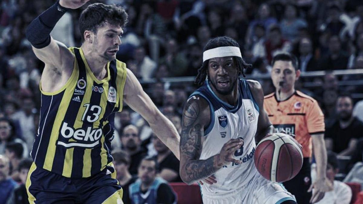 Türk Telekom - Fenerbahçe Beko maç sonucu: 95-91 | Fenerbahçe'den ligde üst üste 2. yenilgi!