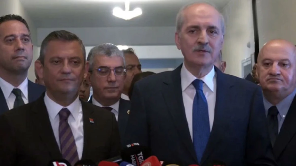 TBMM'de yeni anayasa mesaisi! Kurtulmuş ve Özel, görüşme sonrası kamera karşısına geçti