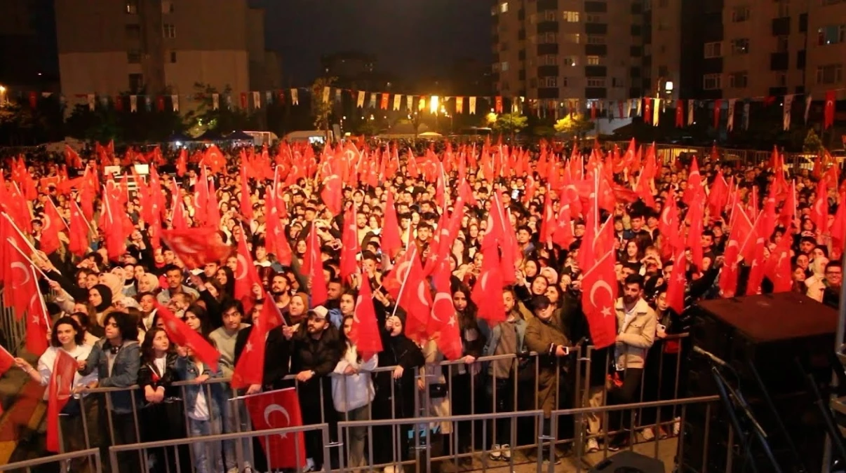 19 Mayıs Konserleri 2024! Ücretsiz 19 Mayıs'ta hangi sanatçılar konser verecek? İstanbul, Ankara, İzmir etkinlikleri nerede olacak?