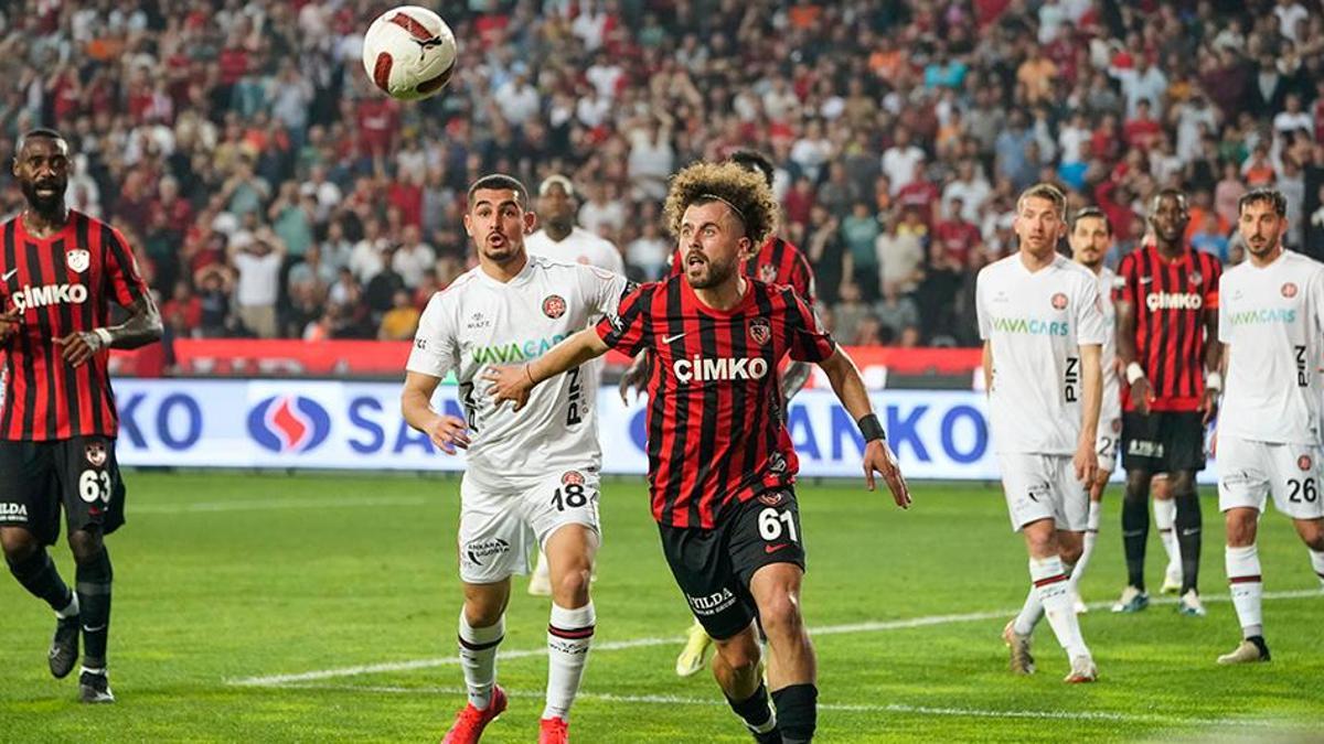 (ÖZET) Gaziantep FK - Fatih Karagümrük maç sonucu: 3-1 | Karagümrük'ten Süper Lig'e veda