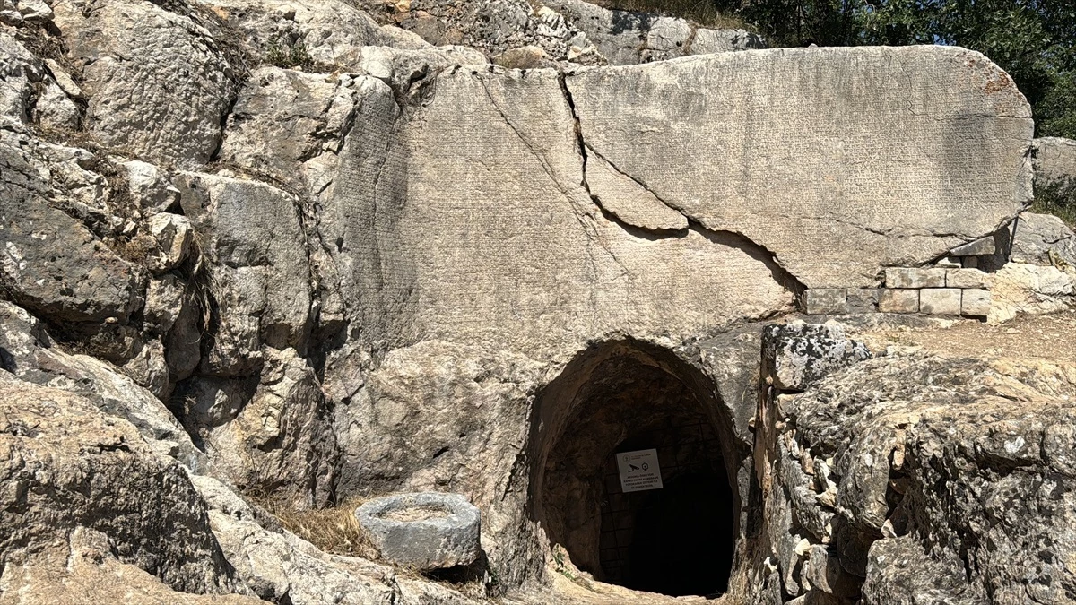 Adıyaman'da Arsameia Ören Yeri'nde Kazı Çalışmaları Yeniden Başladı