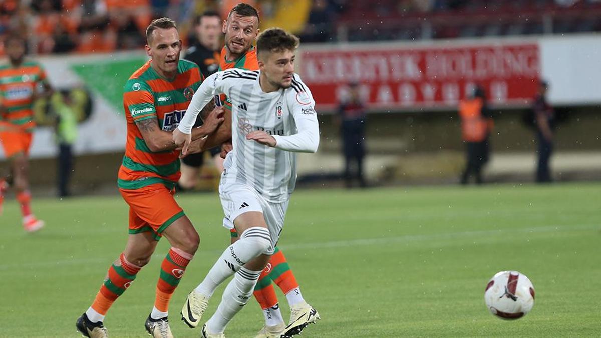 Alanyaspor - Beşiktaş maç sonucu: 1-1 | Kartal'dan üçüncülük yarışında kritik puan kaybı!