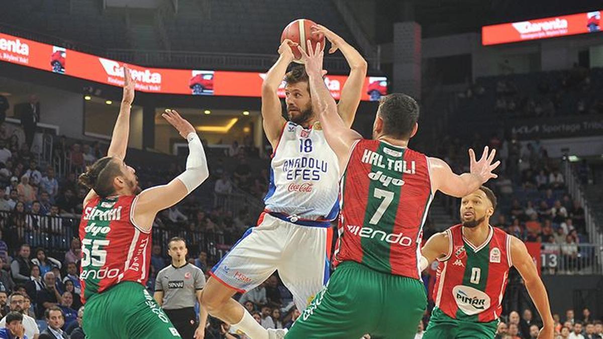 Anadolu Efes, Pınar Karşıyaka'yı mağlup etti