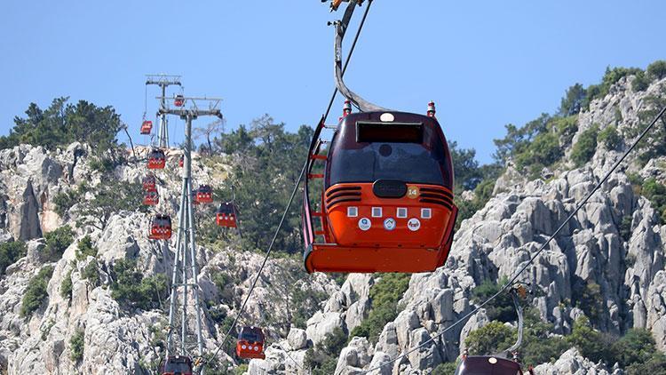 Antalya'daki teleferik kazasının bilirkişi raporunda 'mühendis' çelişkisi