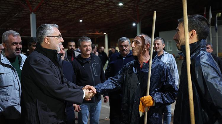 Bakan Işıkhan'dan Taksim açıklaması: Art niyetli marjinal gruplara açık değil