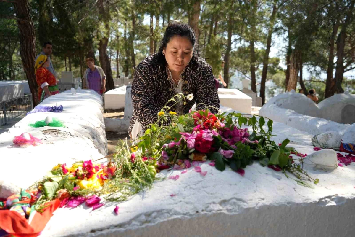 Balıkesir'de Tahtacı Türkmenleri Hıdırellez Geleneğini Yaşatıyor