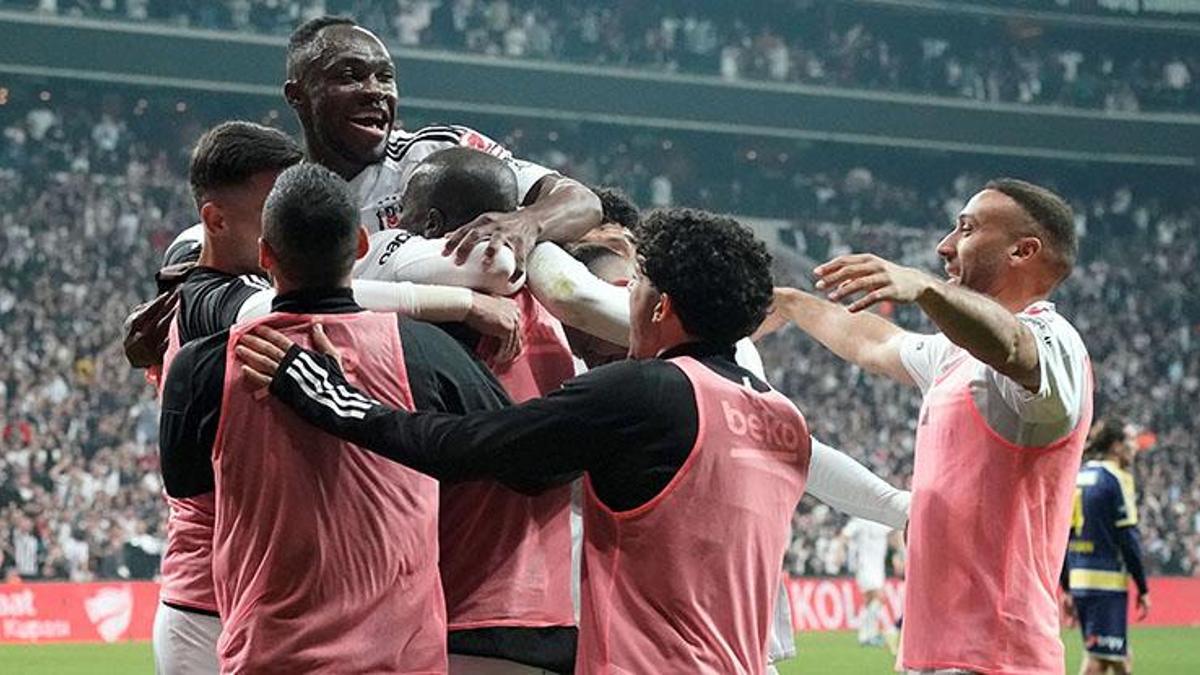 Beşiktaş'ın yıldızına çarpıcı yorum: Tüylerim diken diken oluyor!