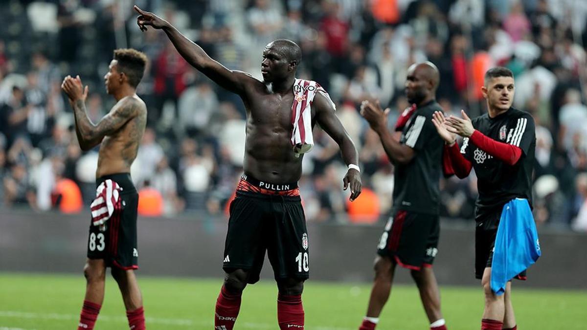 Beşiktaş'ın yıldızlarının talipleri artıyor! Aboubakar için teklif...