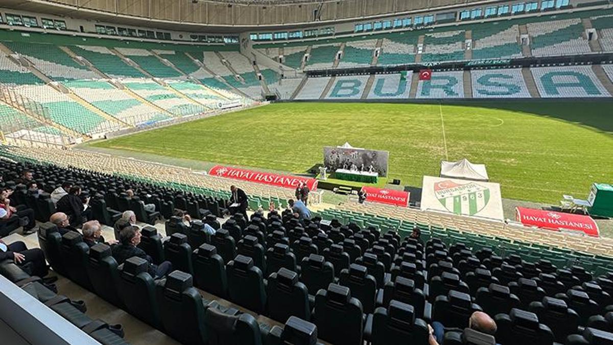 Bursaspor'da seçim ertelendi