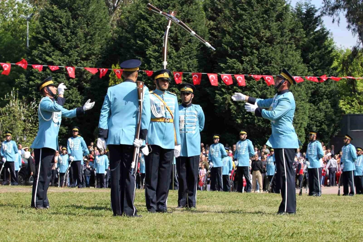 Cumhurbaşkanlığı Muhafız Alayı ve Mehteran Birliği Samsun'da Gösteri Yaptı