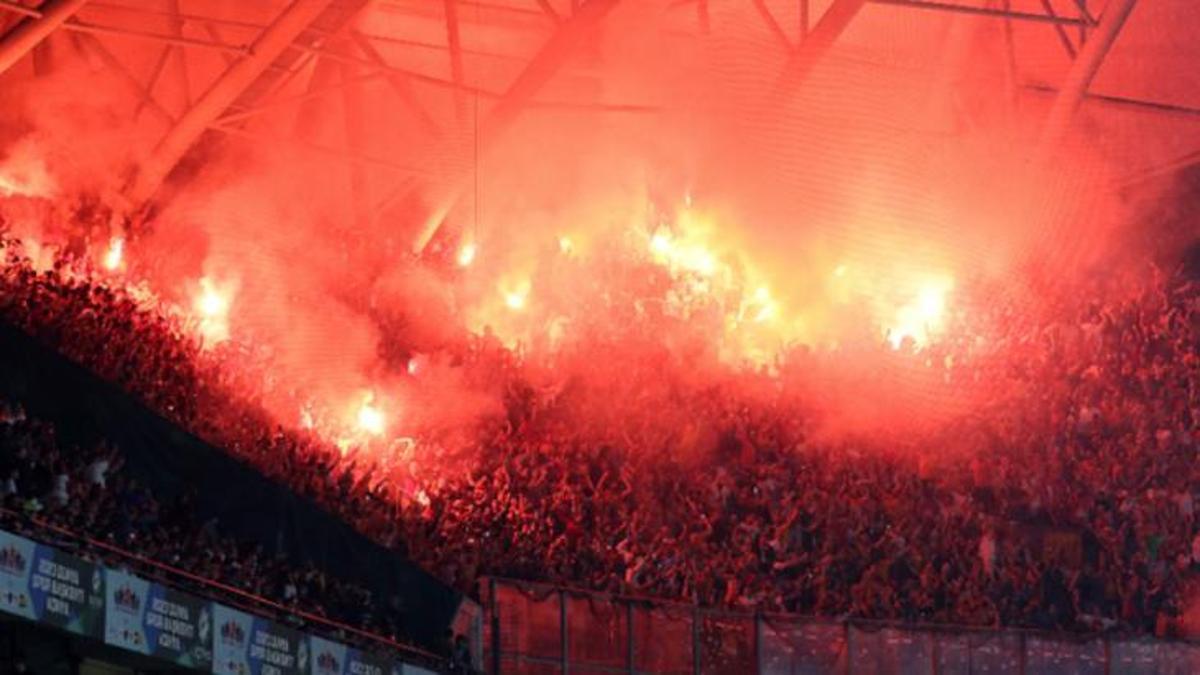 Galatasaray'da taraftarın şampiyonluğa etkisi! Konya Stadı’nı Aslantepe’ye çevirdiler