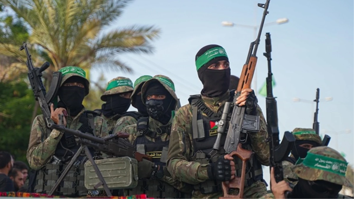 Hamas, Gazze Şeridi'nde İsrail askerlerinden yeni esirler aldığını duyurdu