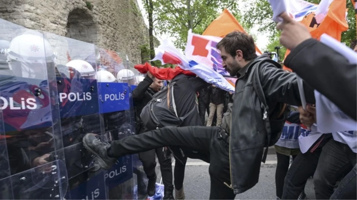 İstanbul'daki 1 Mayıs olaylarıyla ilgili 12 kişi daha gözaltına alındı