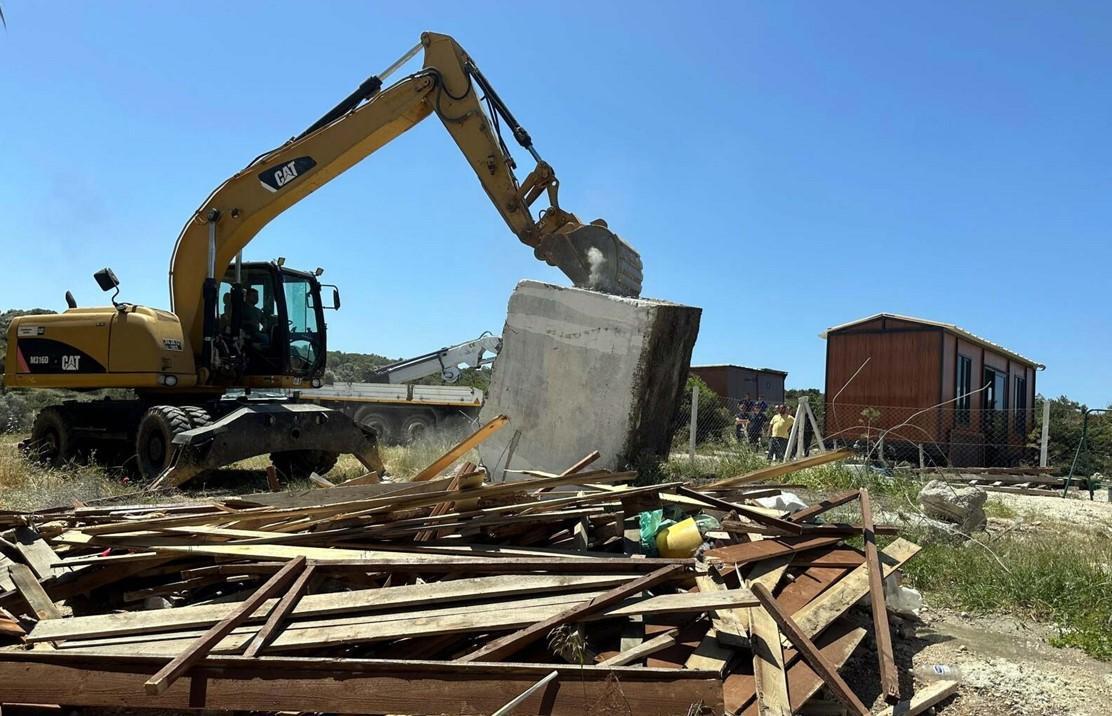 İzmir'de izinsiz 'Tiny House'lar için harekete geçildi