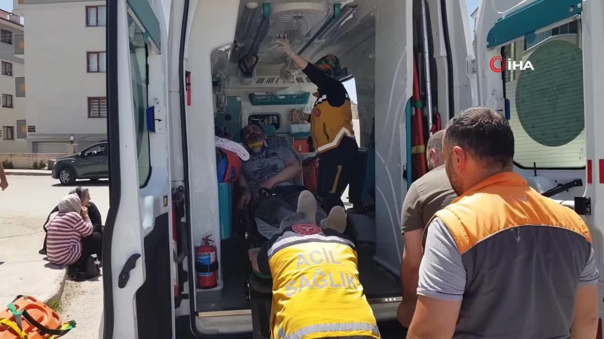 Karabük'te iki otomobil çarpıştı: 4 yaralı