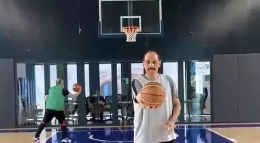 MİT Başkanı Kalın’dan tam isabetli üçlük basket atışı