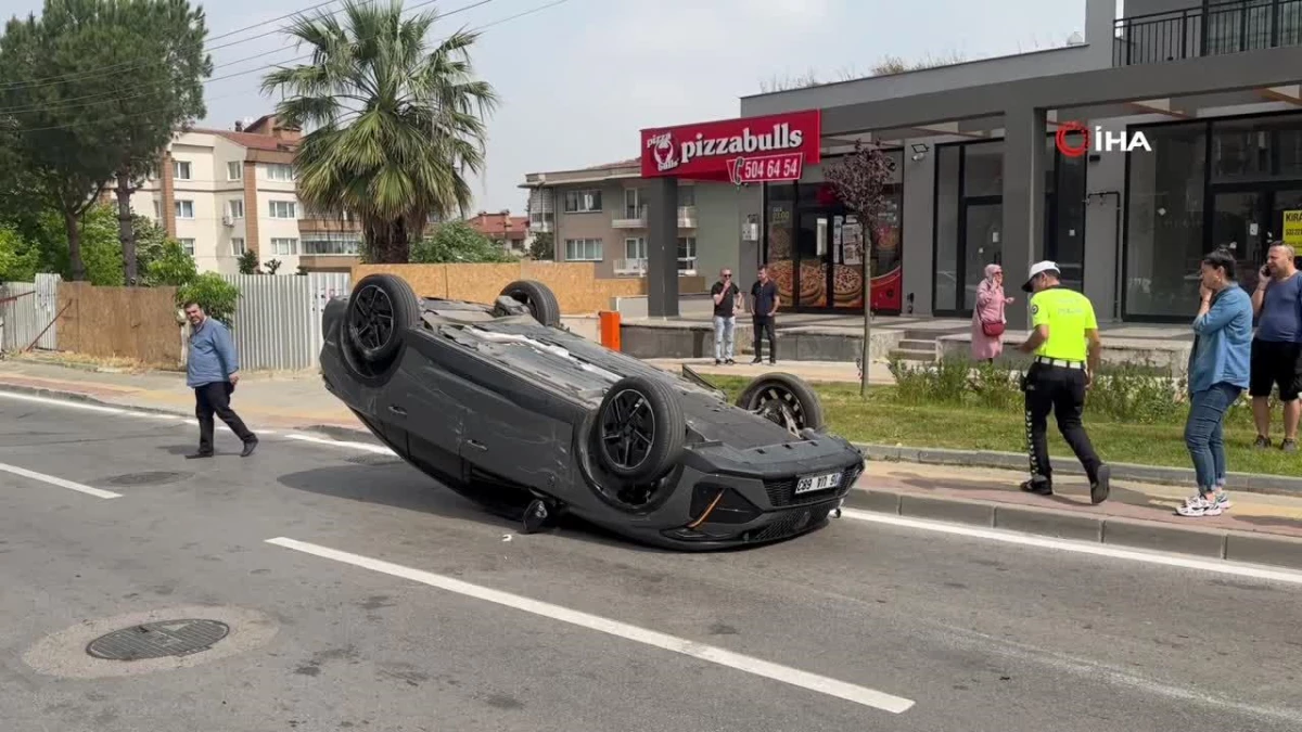 Park halindeki otomobile çarptı, takla attı